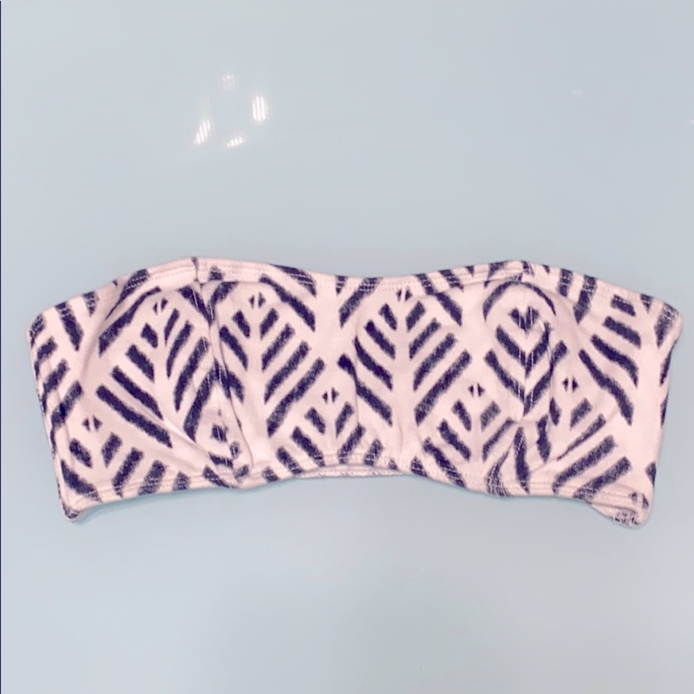 NWOT black and white strapless bralette